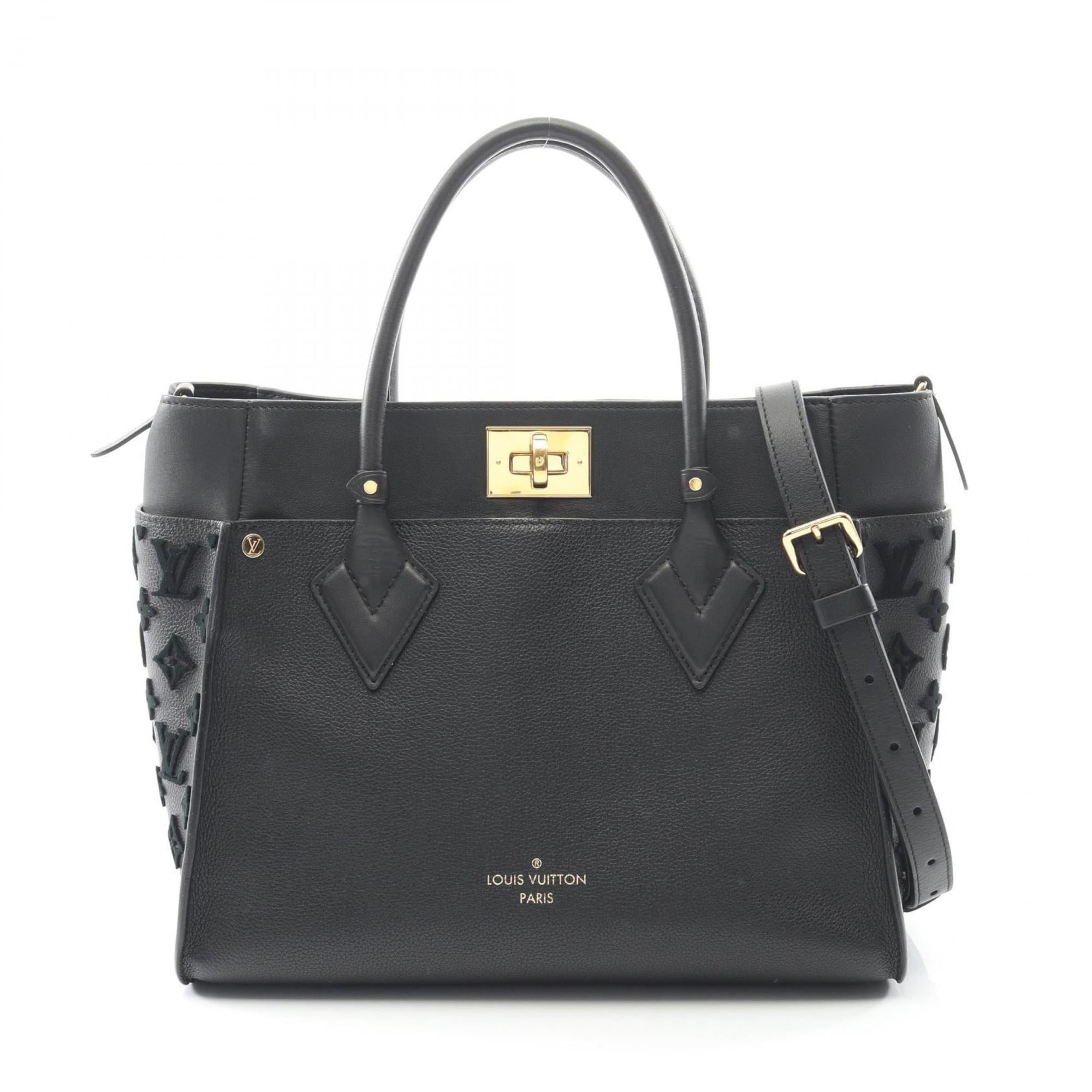 Louis Vuitton Black Leather Handbag (Pre-Owned)
