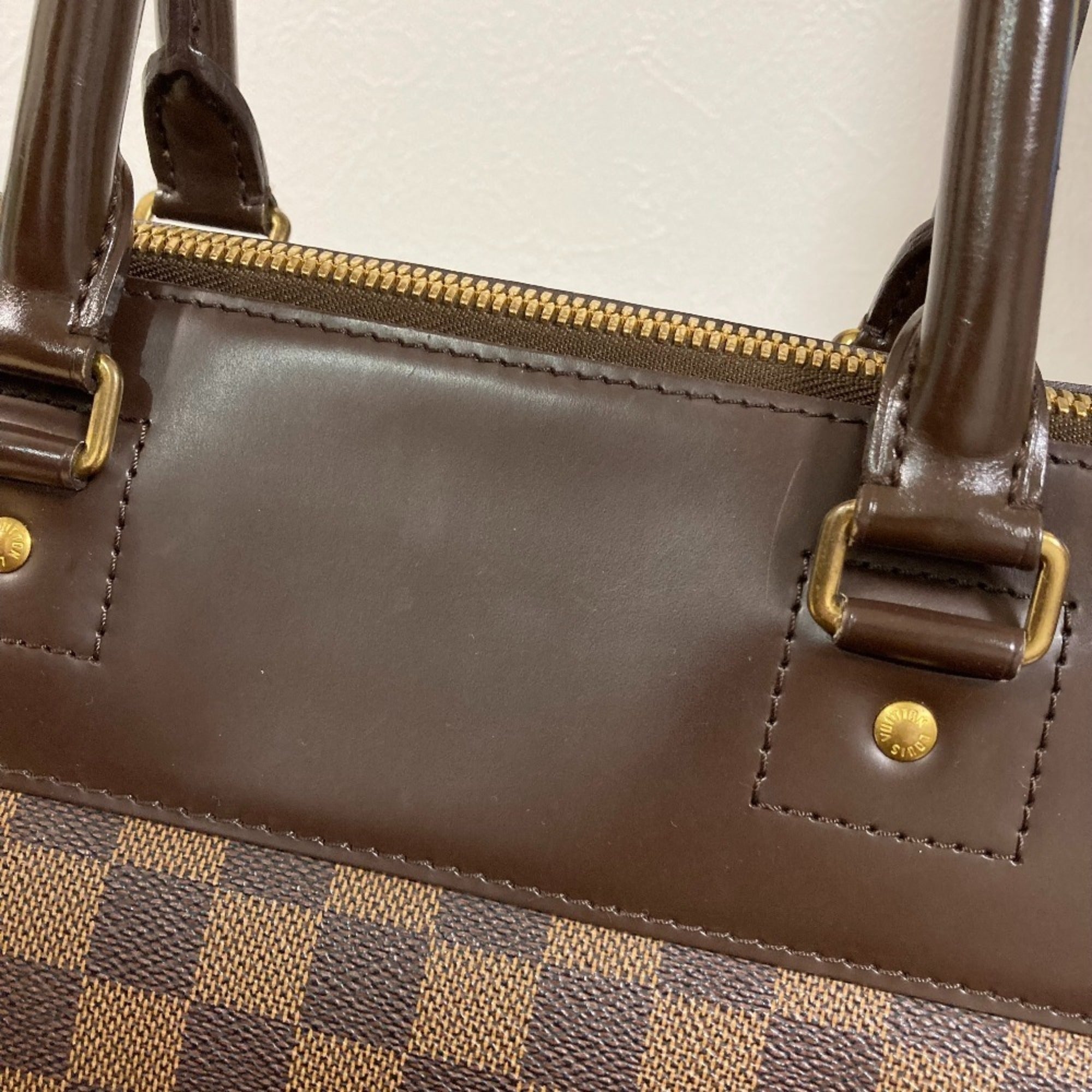 Louis Vuitton Damier Brown Damier Canvas Handbag (Pre-Owned)
