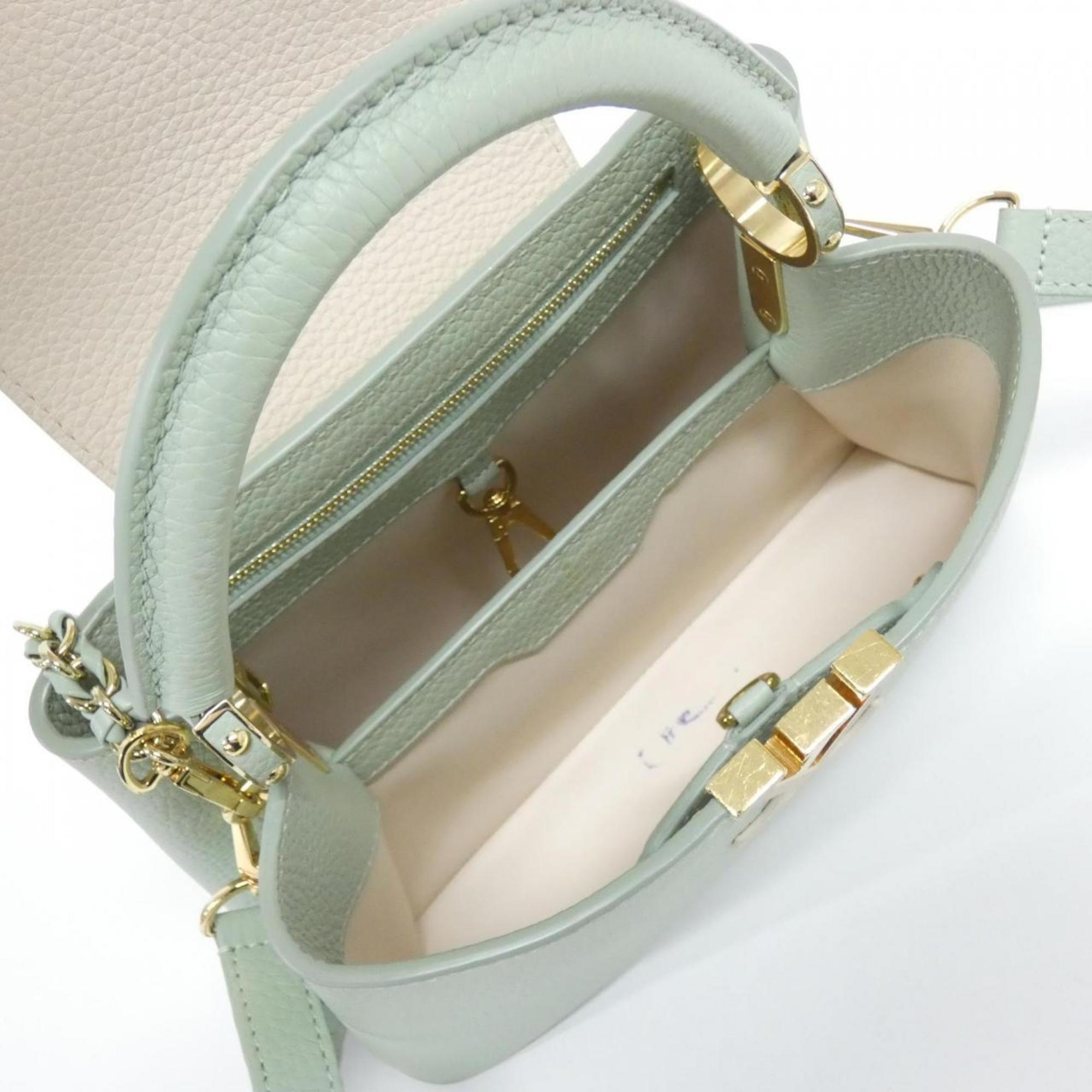 Louis Vuitton Gold Handbag (Pre-Owned)