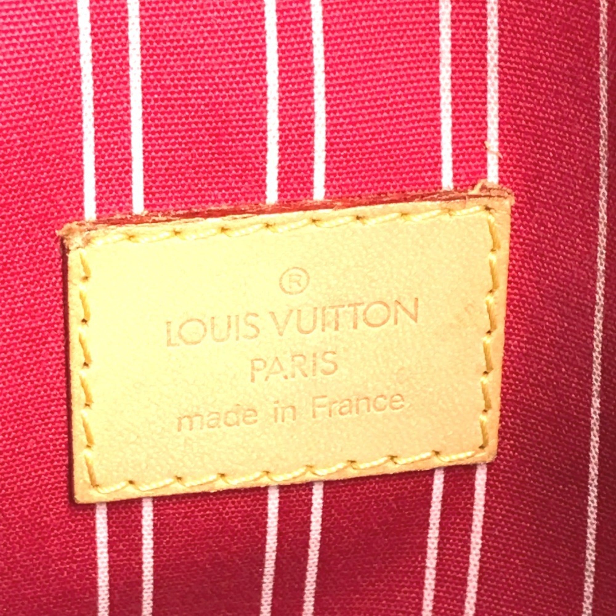 Louis Vuitton Pink Canvas Handbag Shoulder Bag (Pre-Owned)