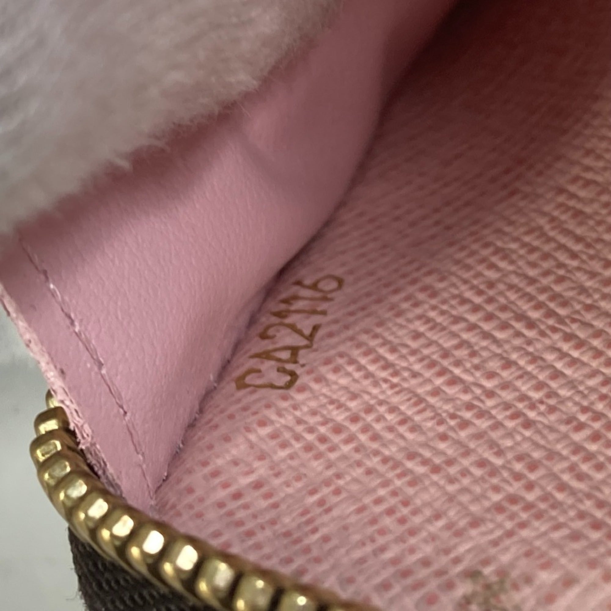 Louis Vuitton Monogram Monogram Rose Ballerine Monogram Long Wallet (Bi-Fold) (Pre-Owned)