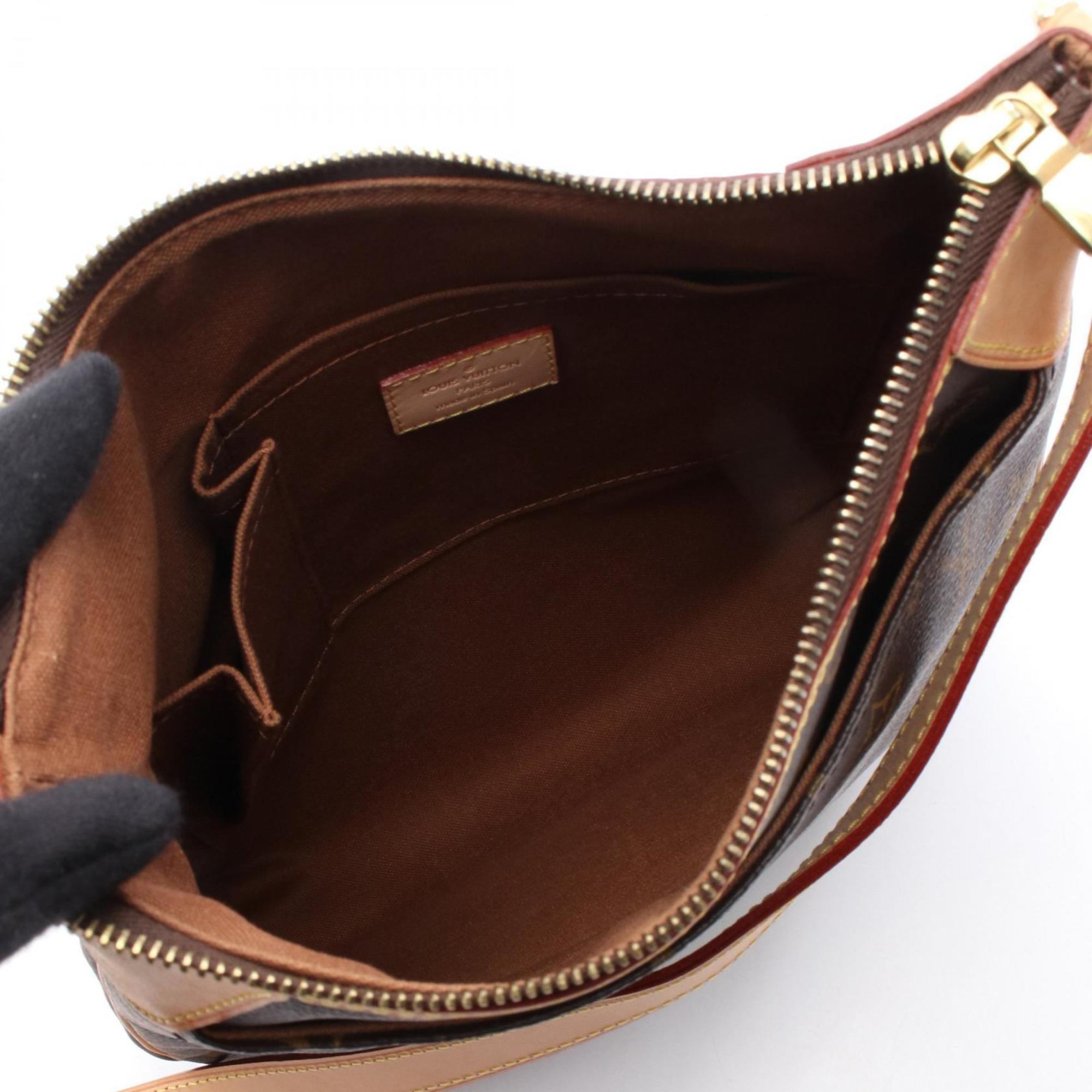 Louis Vuitton Brown Monogram Monogram Shoulder Bag (Pre-Owned)