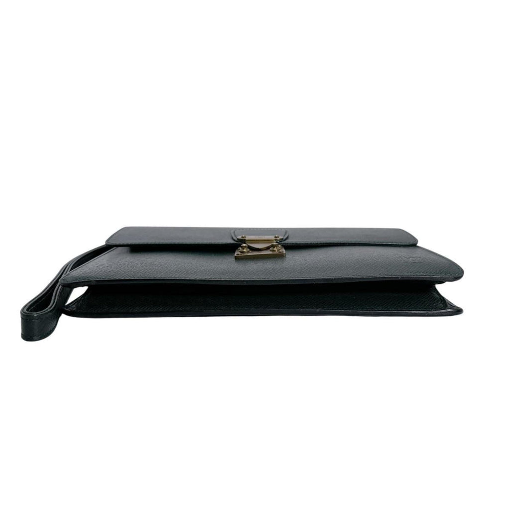 Louis Vuitton Episea Green Taiga Leather Clutch Bag (Pre-Owned)