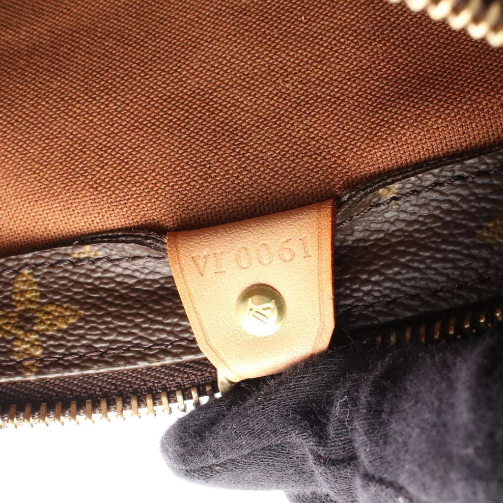 Louis Vuitton Brown Coated Canvas Pvc Monogram Leather Shoulder Bag (Pre-Owned)