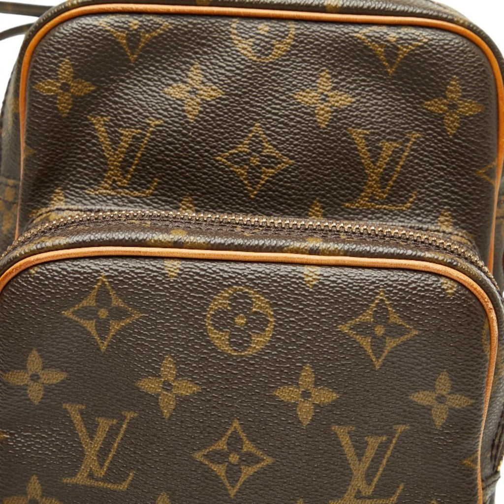 Louis Vuitton Brown Monogram Monogram Shoulder Bag (Pre-Owned)