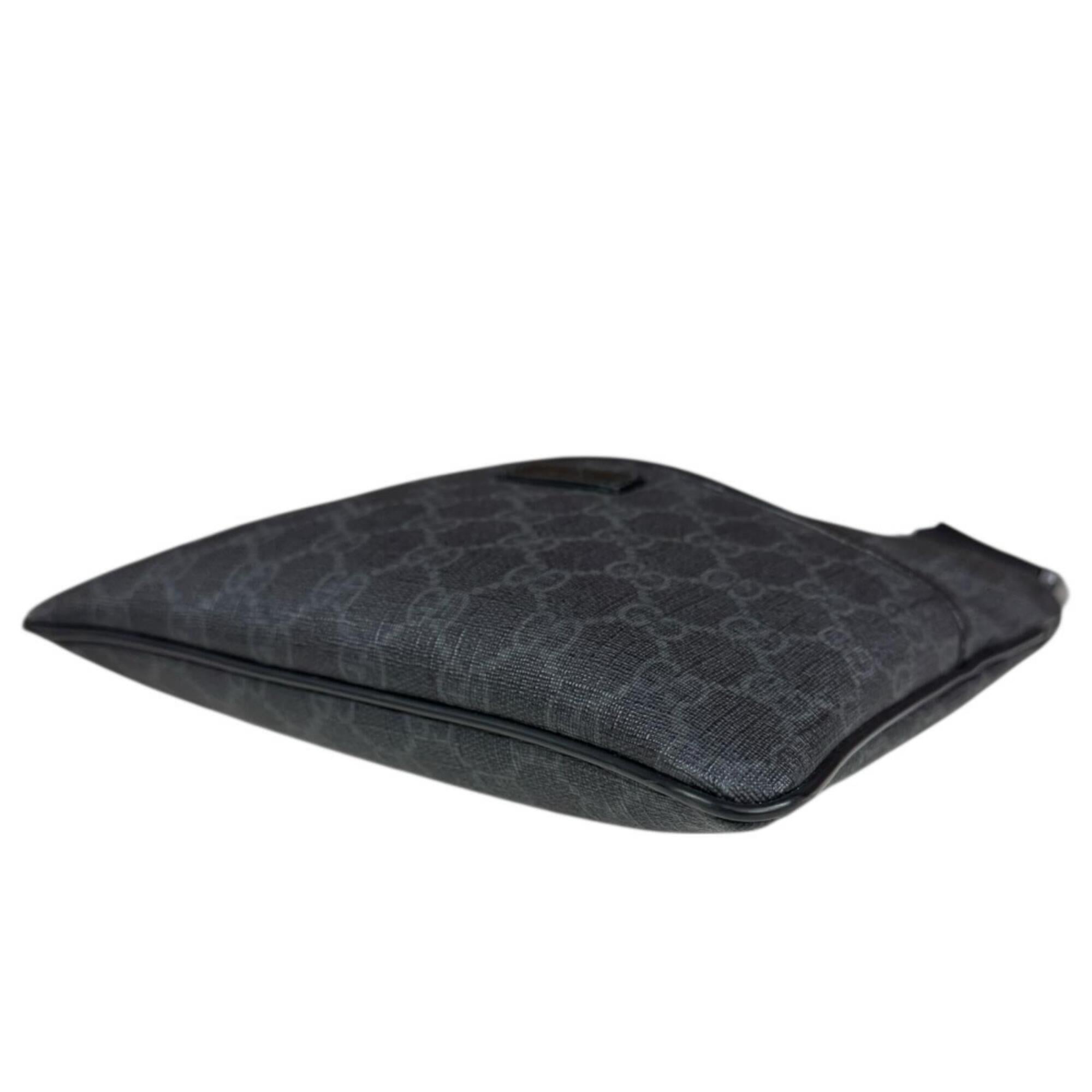 Flat Messenger Bag GG Coated Canvas Small
