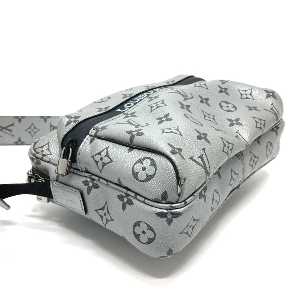 Louis Vuitton Silver Monogram Shoulder Bag (Pre-Owned)