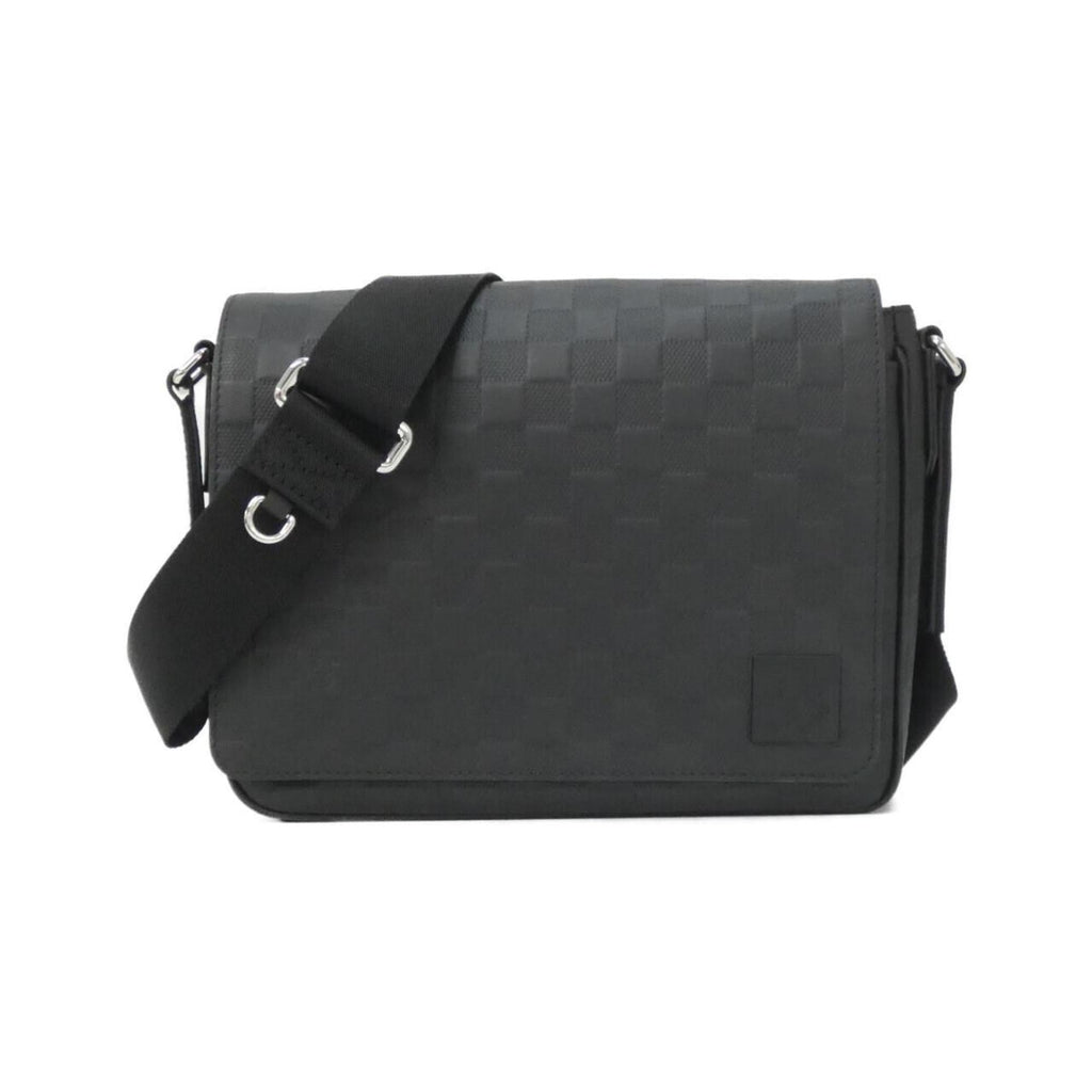 Louis Vuitton Black Leather Shoulder Bag (Pre-Owned)