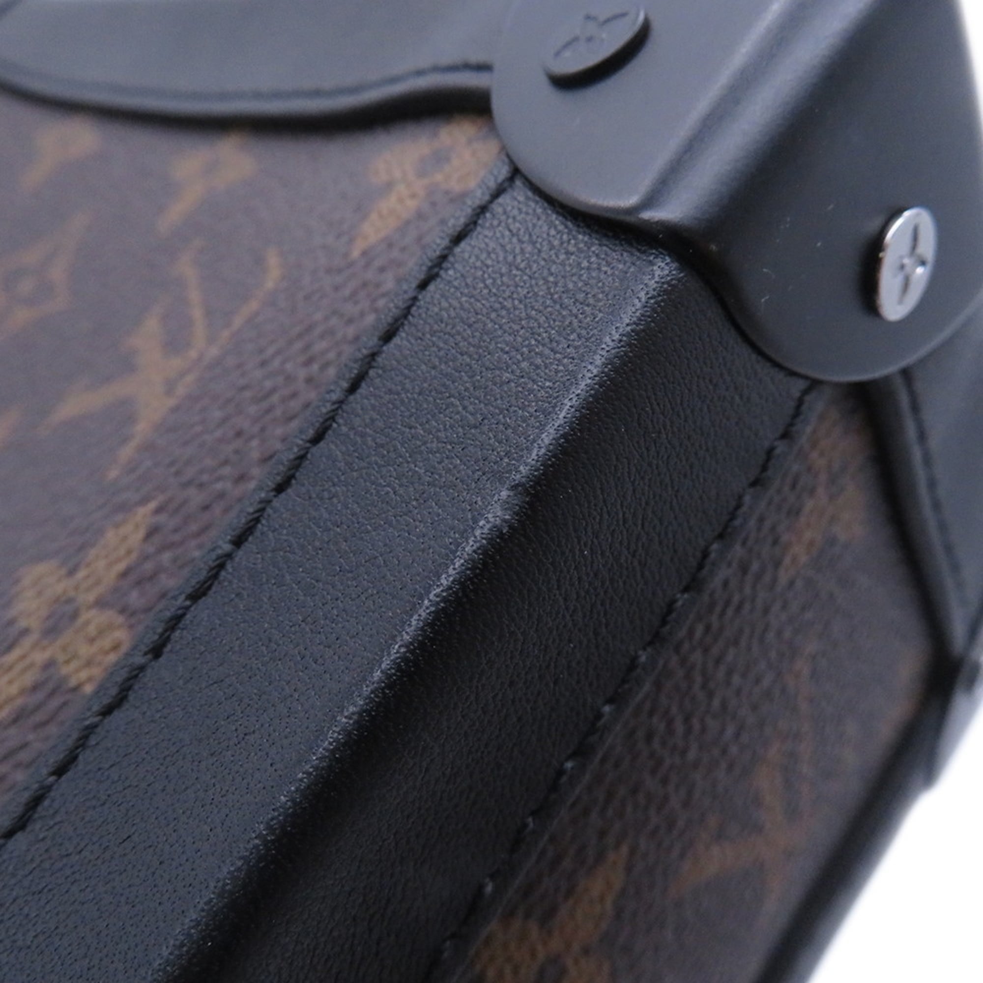 Louis Vuitton Black Monogram Noir Monogram Shoulder Bag (Pre-Owned)