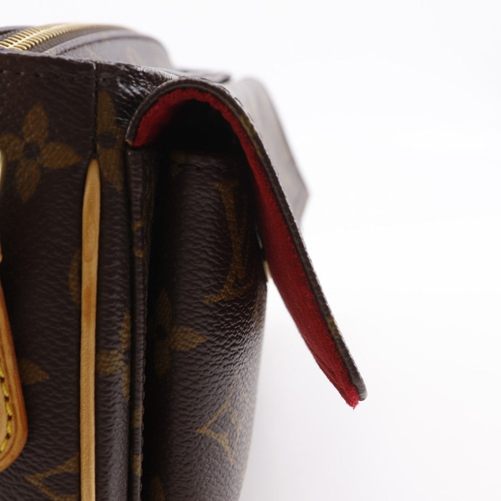 Louis Vuitton Brown Monogram Canvas Shoulder Bag (Pre-Owned)