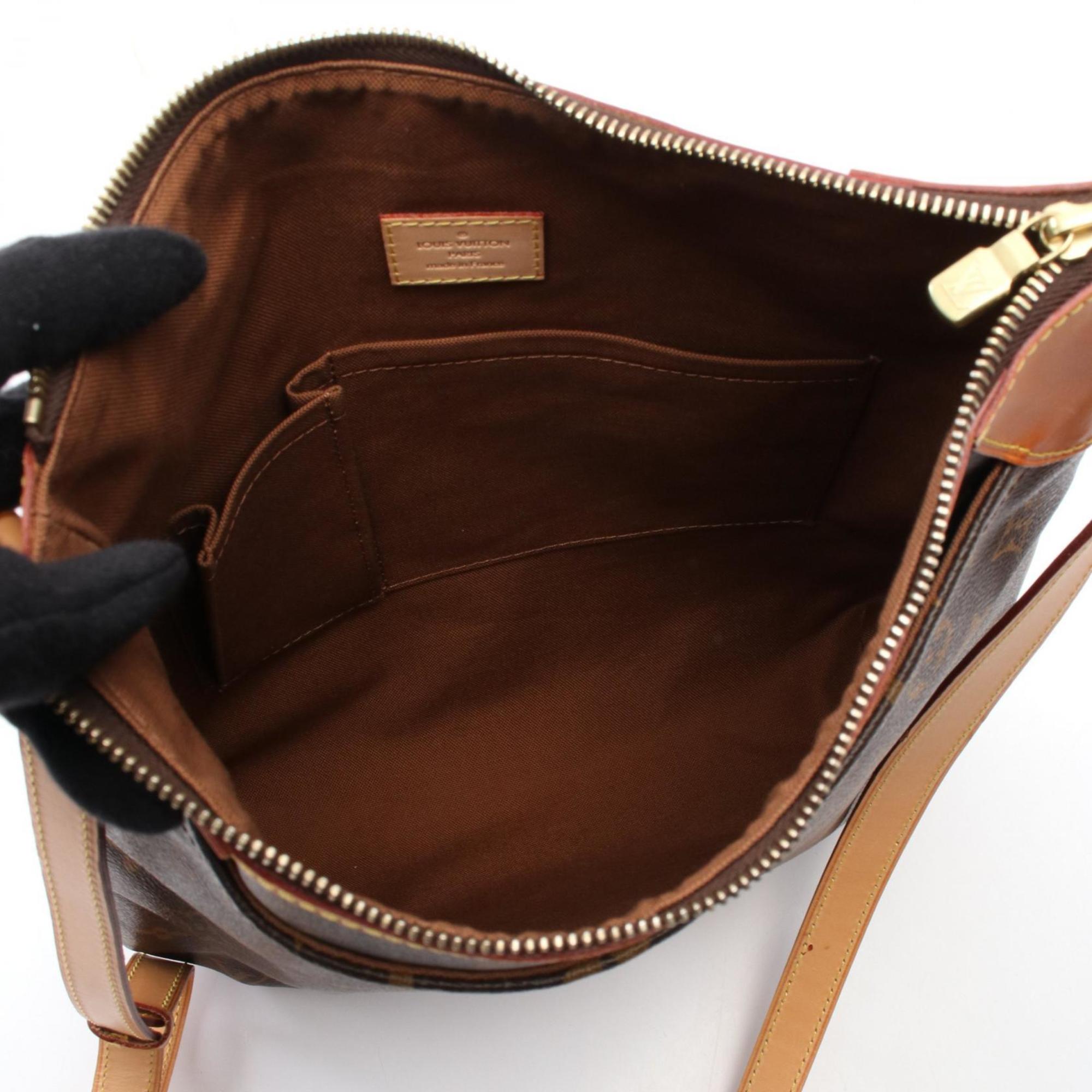 Louis Vuitton Brown Monogram Monogram Shoulder Bag (Pre-Owned)