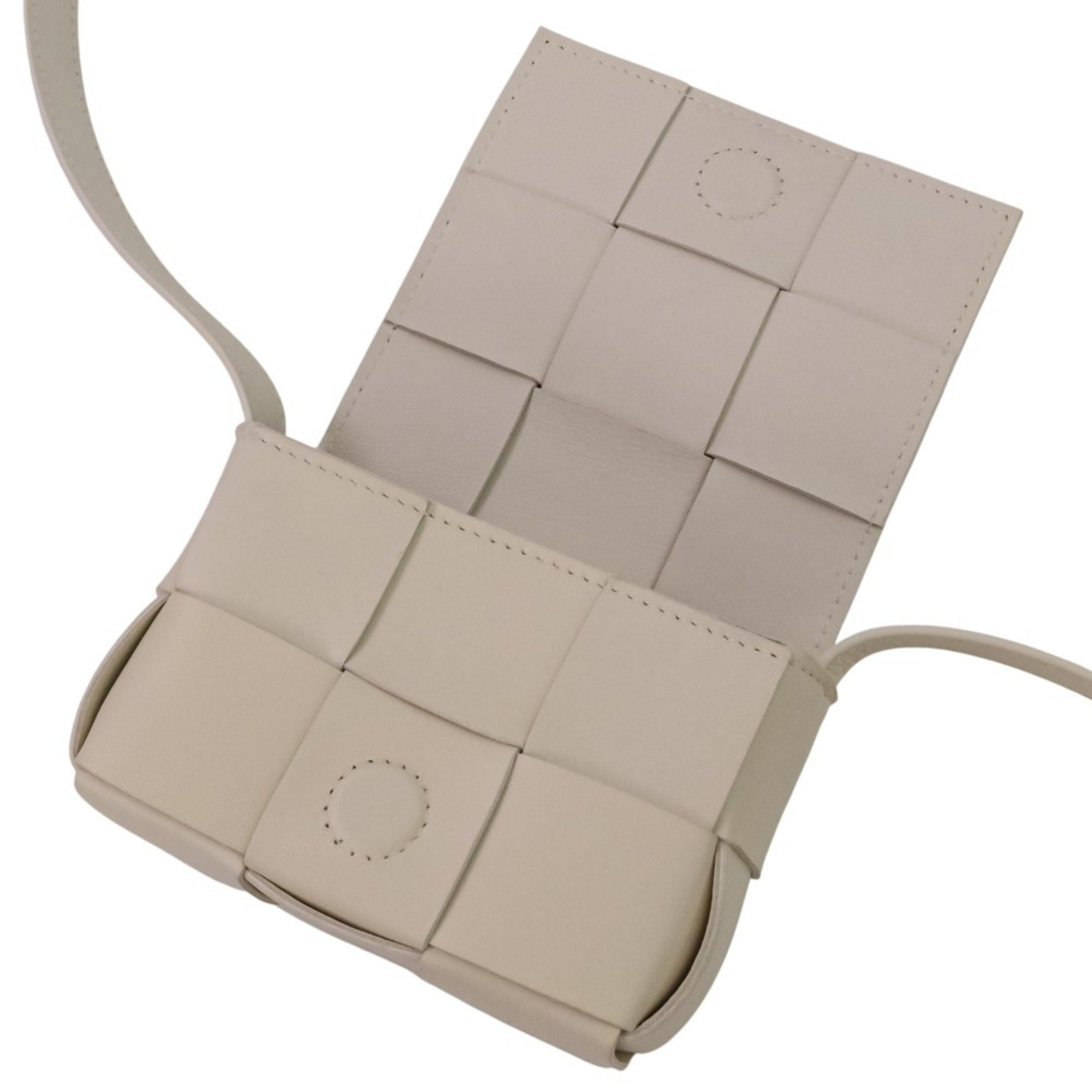 Cassette Crossbody Bag Maxi Intrecciato Leather
