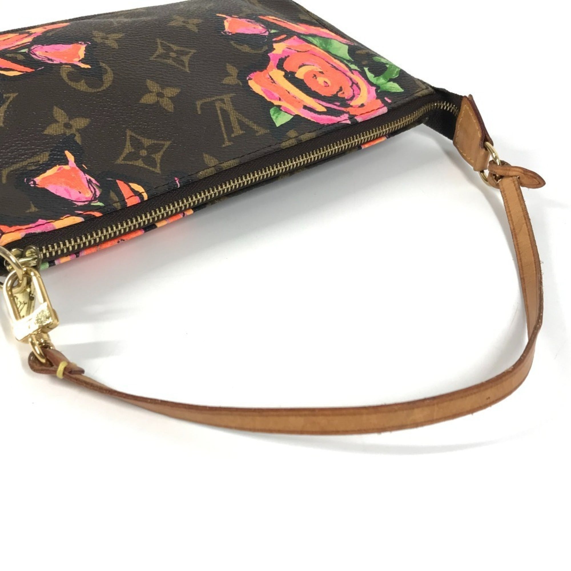 Pochette Accessoires Limited Edition Monogram Roses