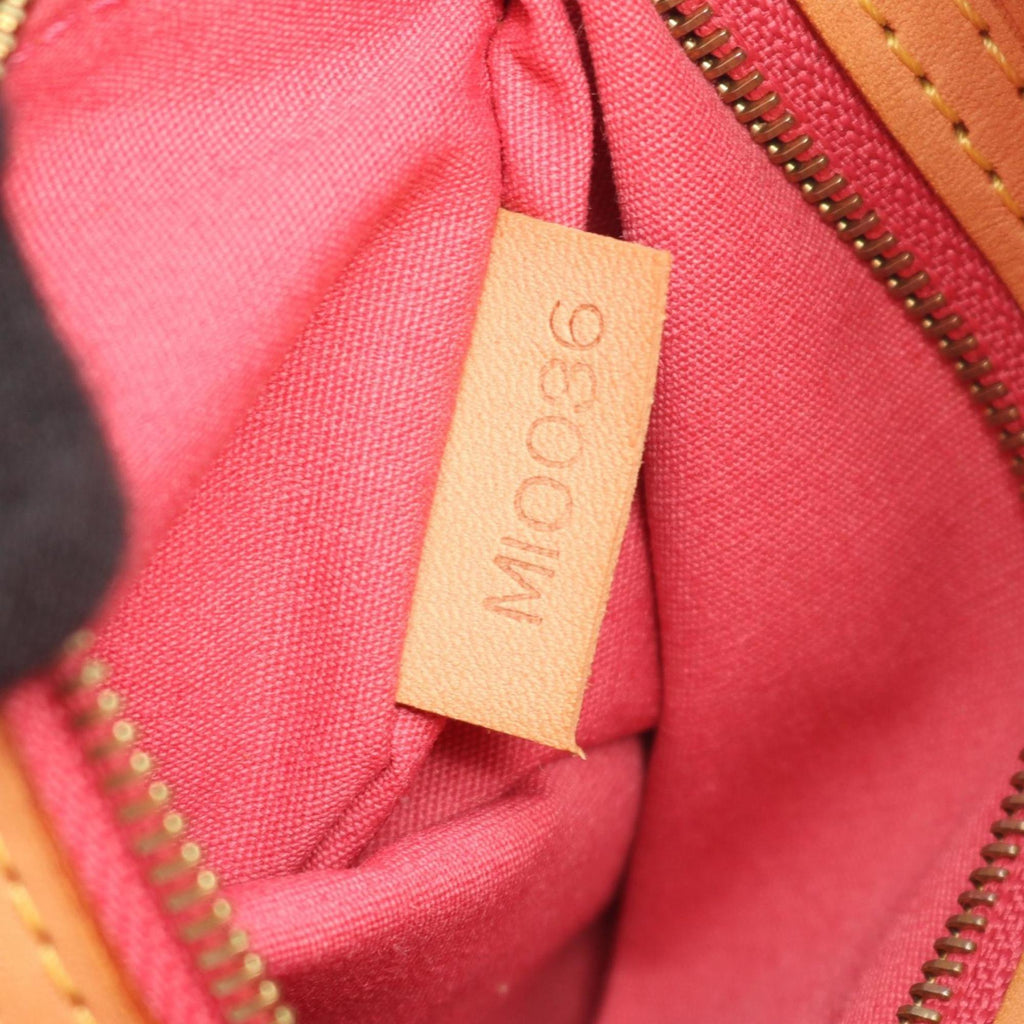 Louis Vuitton Framboise Pink Monogram Vernis Handbag (Pre-Owned)
