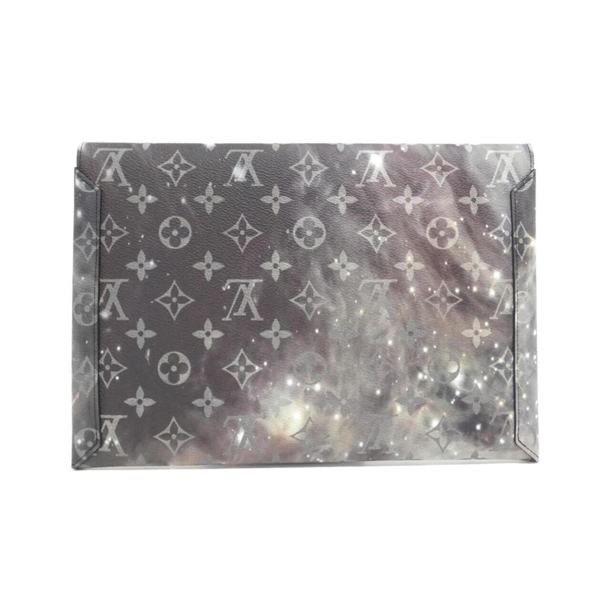 Louis Vuitton Silver Coated Canvas Pouch (Pre-Owned)