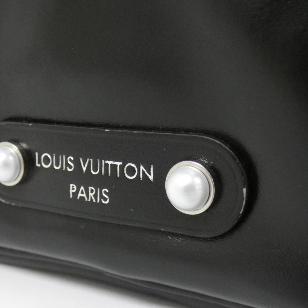 Louis Vuitton Black Leather Shoulder Bag (Pre-Owned)