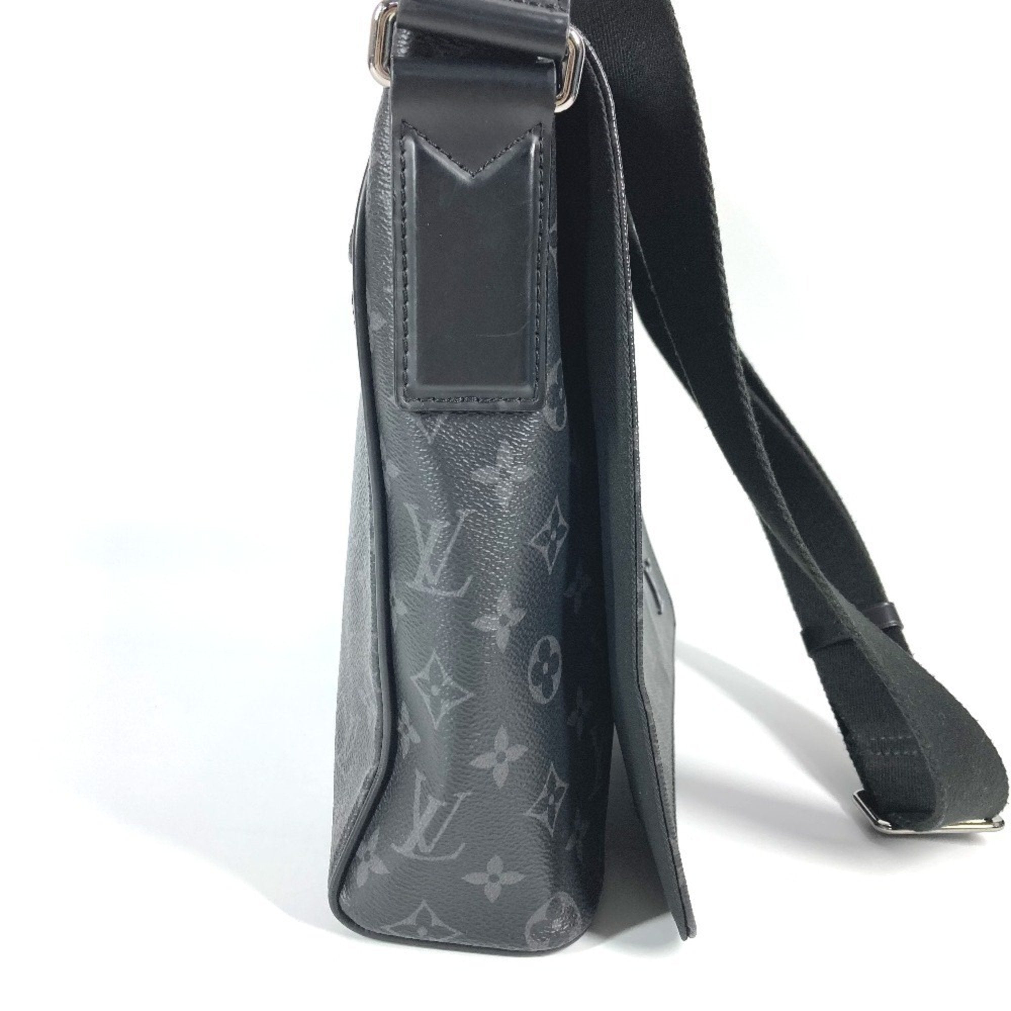 Louis Vuitton Black Monogram Eclipse Monogram Eclipse Shoulder Bag (Pre-Owned)