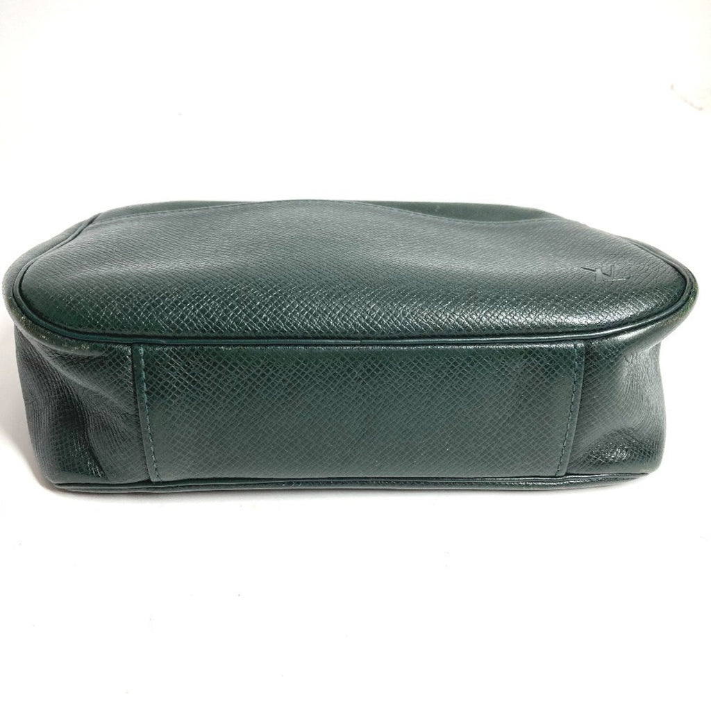 Louis Vuitton Episea Green Taiga Leather Clutch Bag Pouch (Pre-Owned)