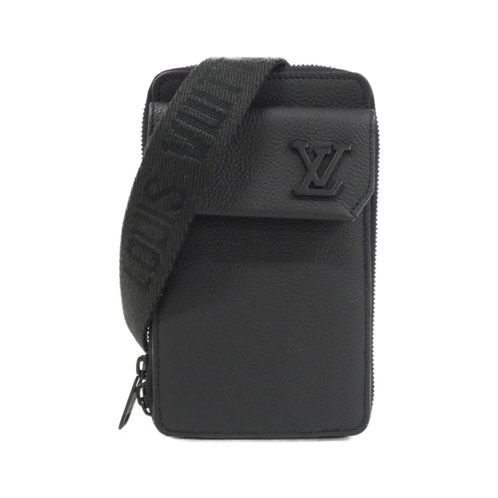 Louis Vuitton Black Leather Pouch Shoulder Bag (Pre-Owned)