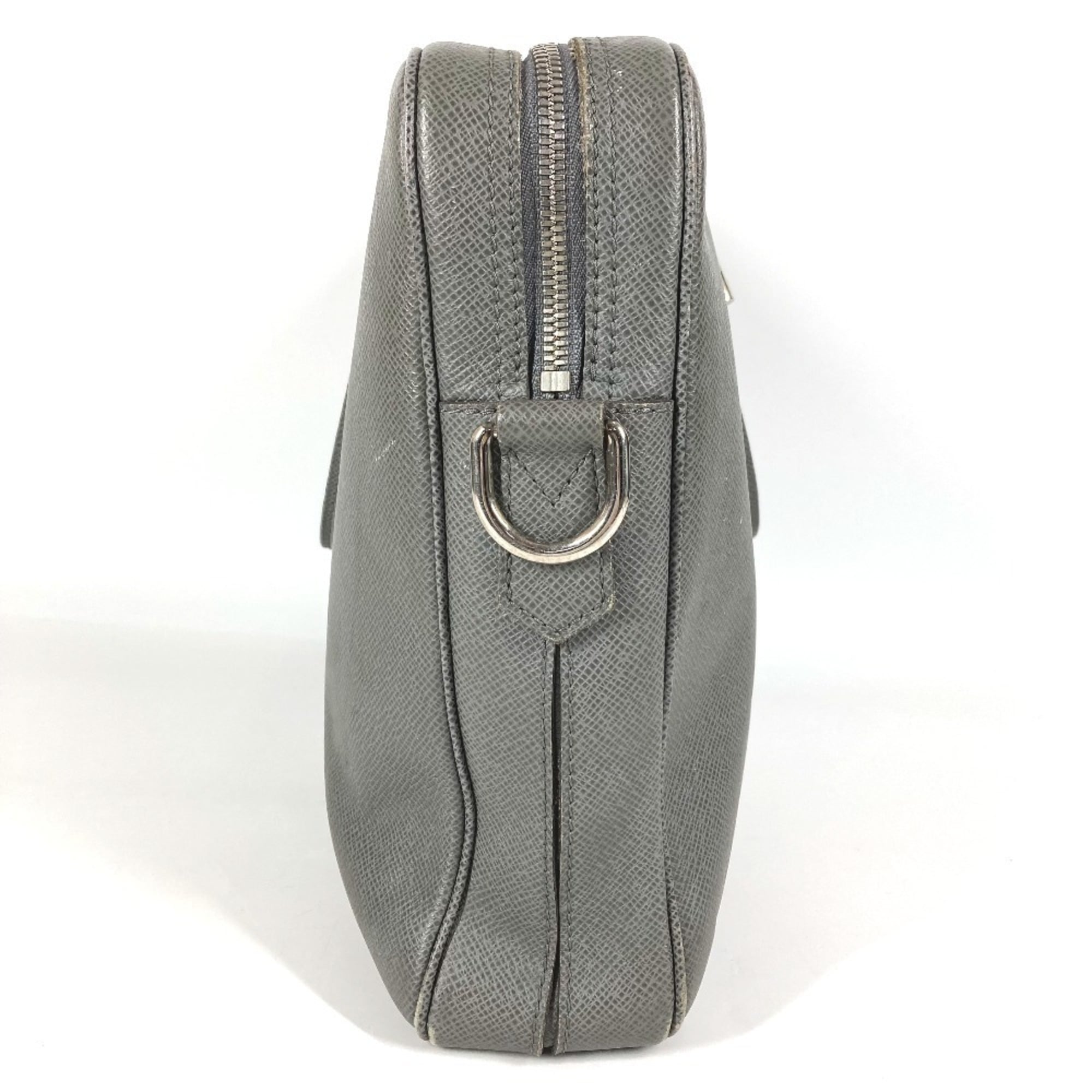 Louis Vuitton Galle Glacier Gray Taiga Leather Handbag Tote Bag (Pre-Owned)