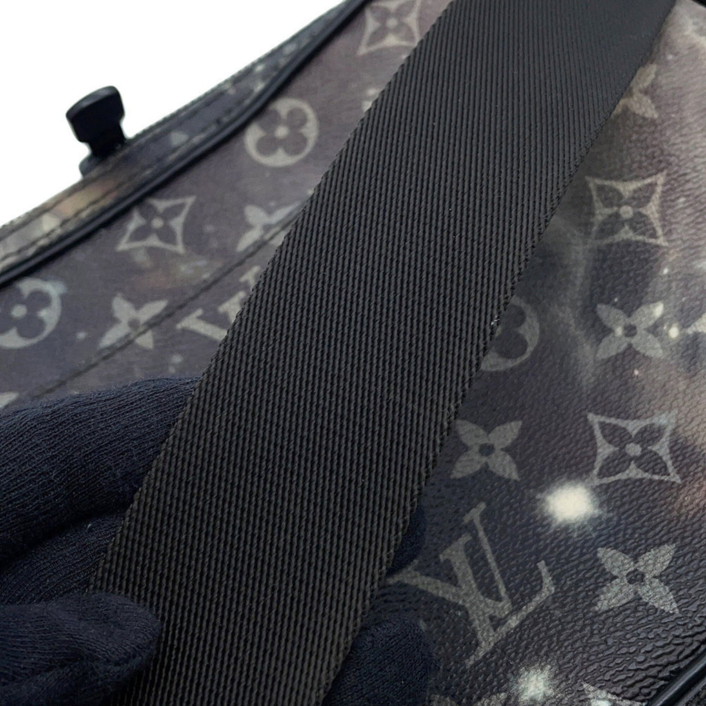 Louis Vuitton Black Noir Shoulder Bag (Pre-Owned)