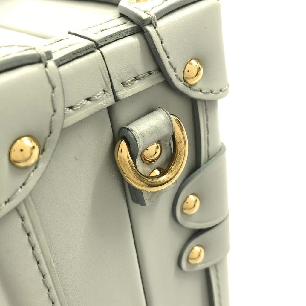 Louis Vuitton Gold Leather Shoulder Bag (Pre-Owned)