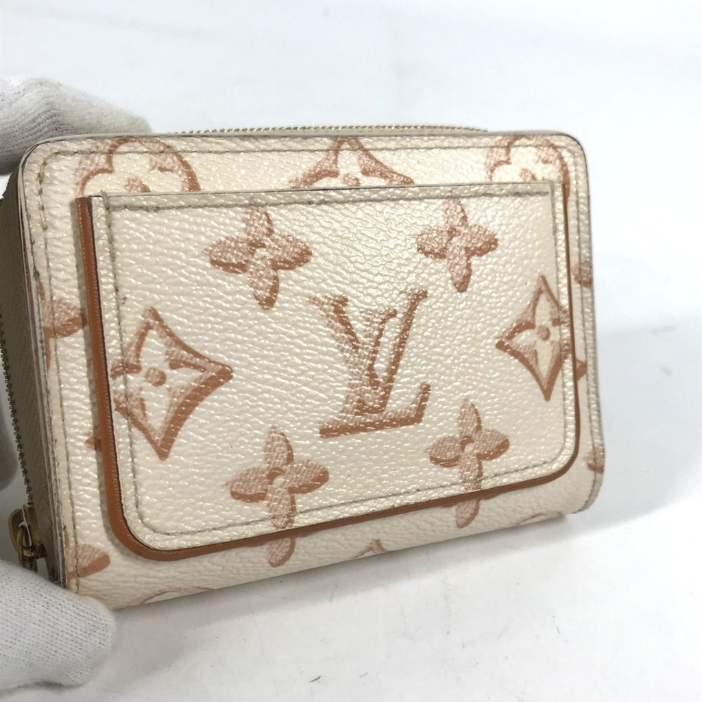 Louis Vuitton Monogram White Monogram Wallet (Bi-Fold) (Pre-Owned)