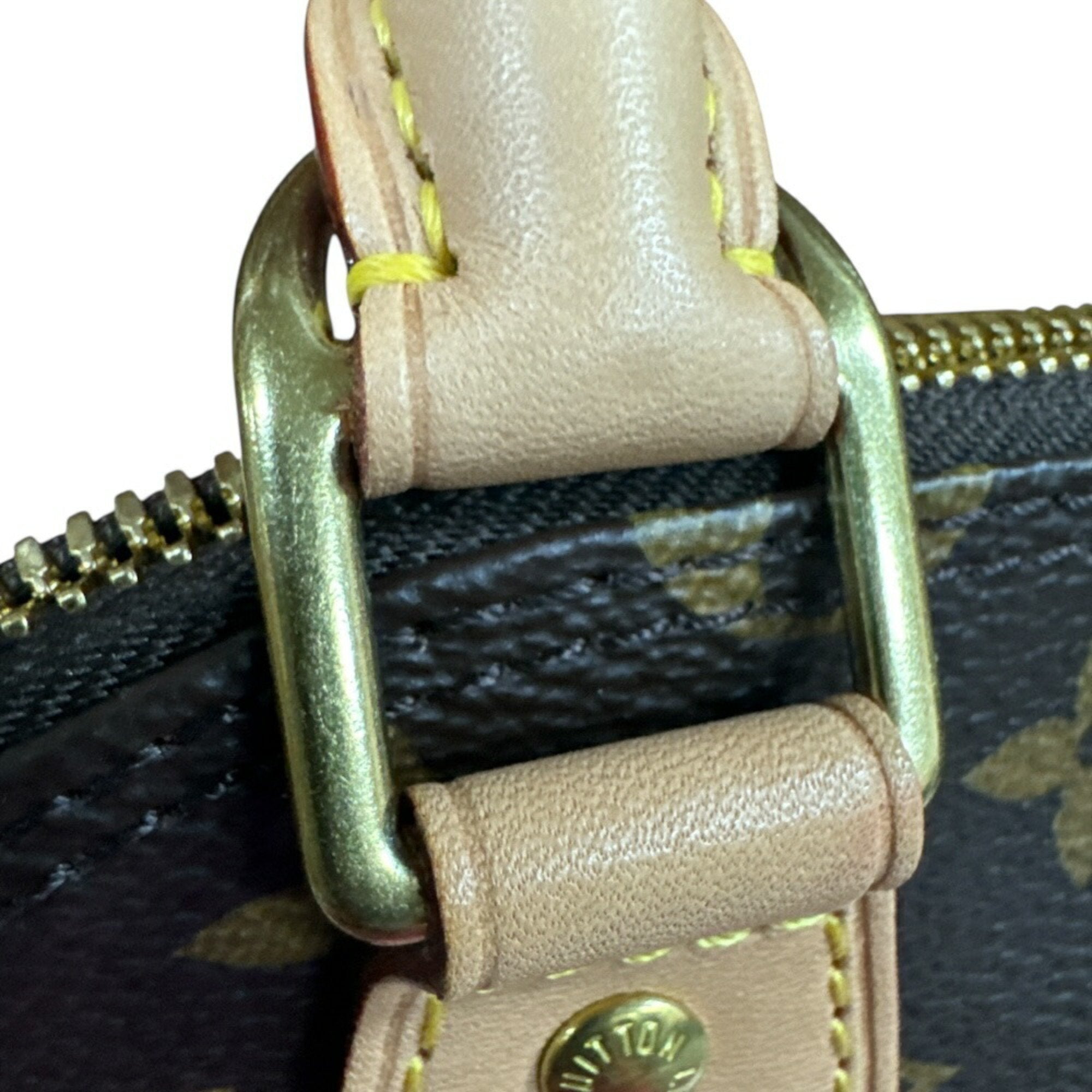 Louis Vuitton Brown Monogram Canvas Shoulder Bag (Pre-Owned)