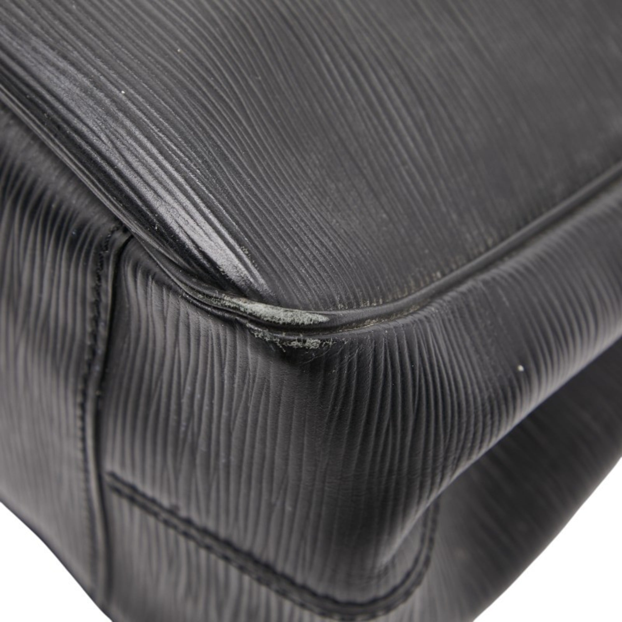 Louis Vuitton Black Noir Leather Handbag (Pre-Owned)