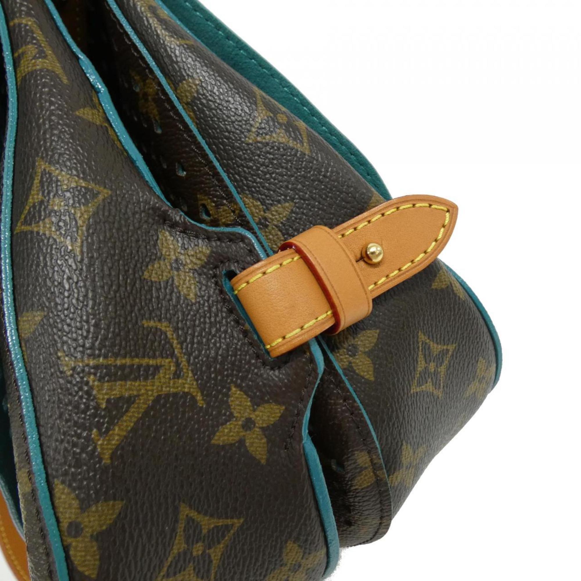 Louis Vuitton Marron Coated Canvas Shoulder Bag (Pre-Owned)