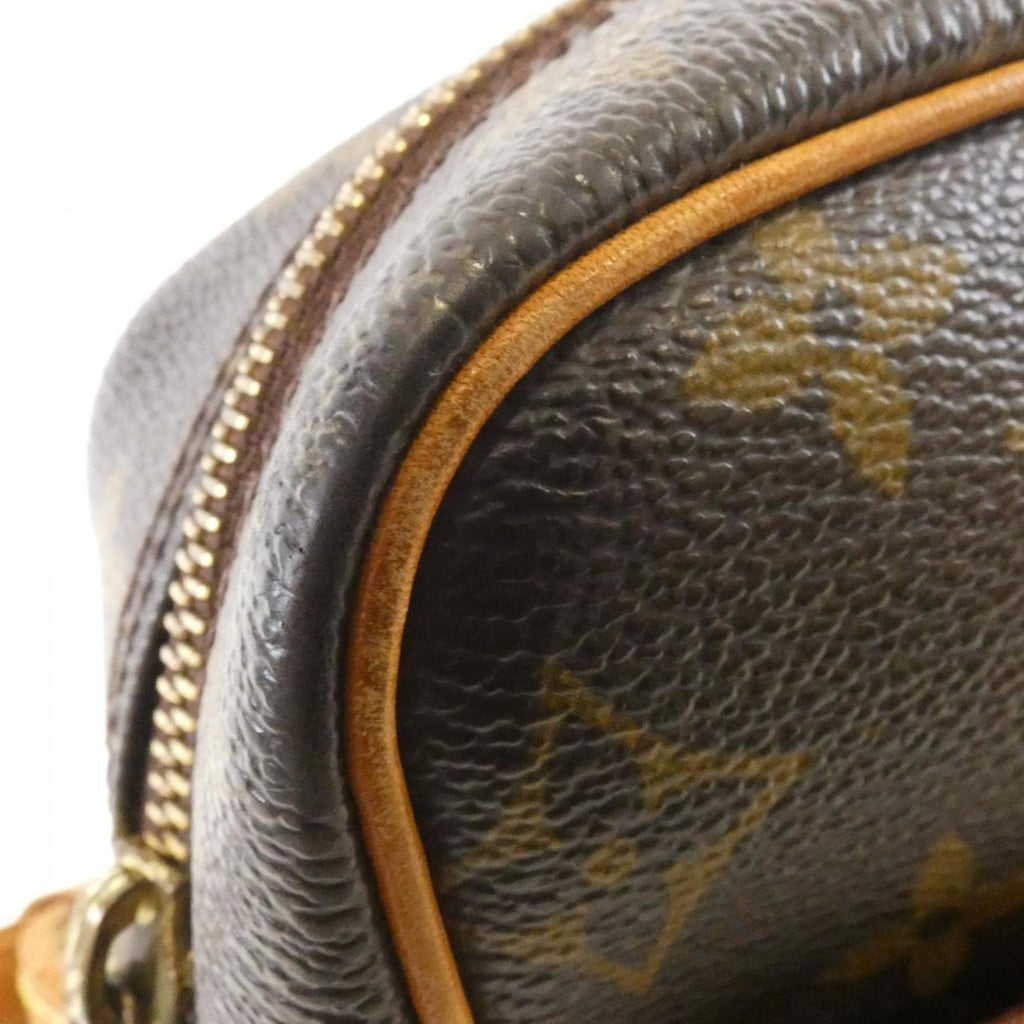 Louis Vuitton Marron Coated Canvas Shoulder Bag (Pre-Owned)
