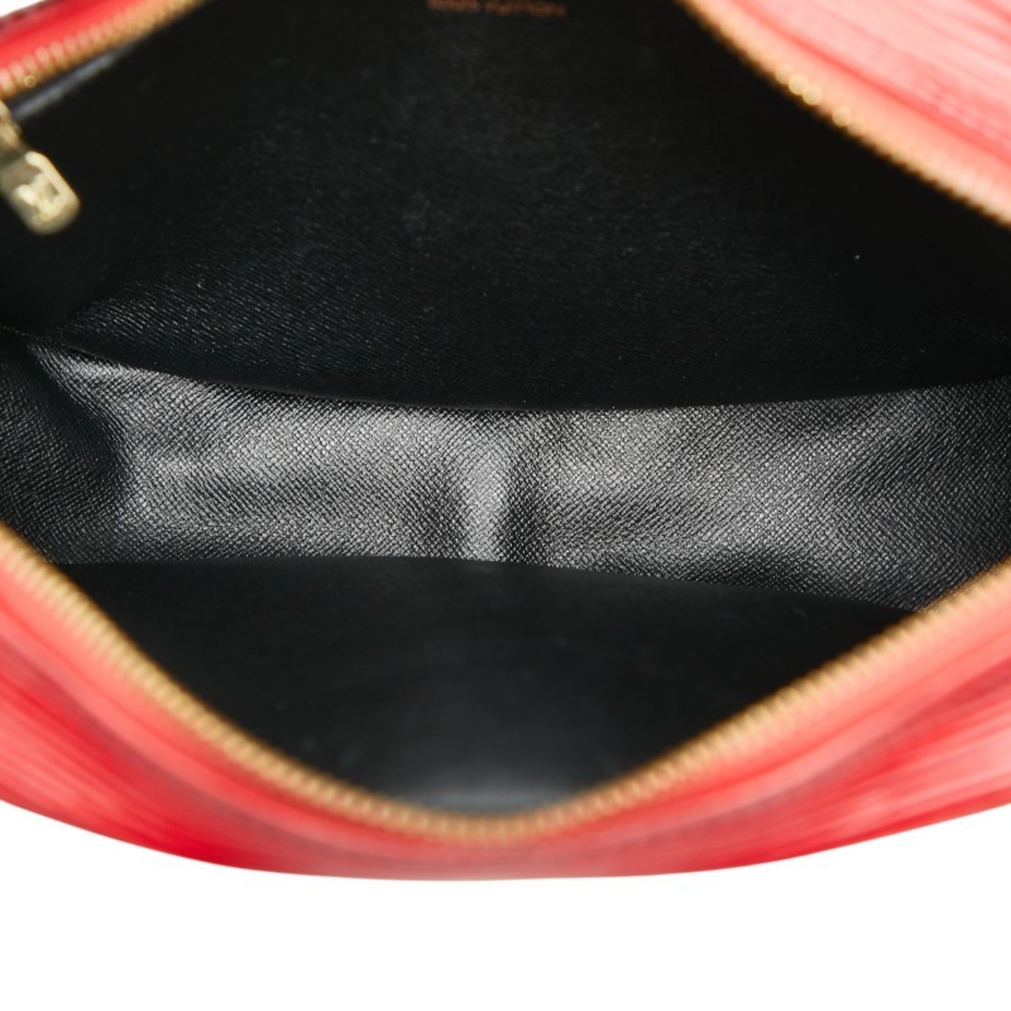 Louis Vuitton Castilian Red Leather Shoulder Bag (Pre-Owned)