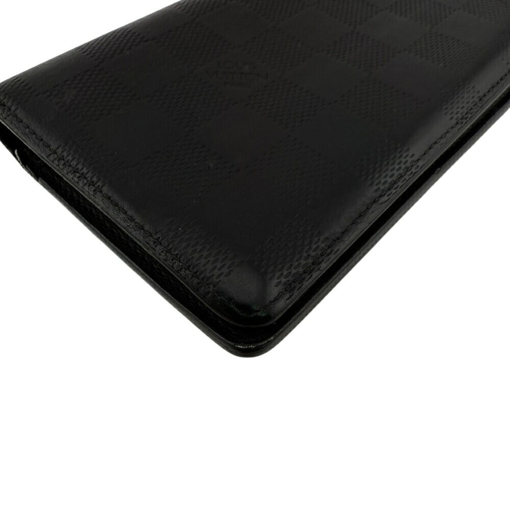 Louis Vuitton Black Leather (Pre-Owned)