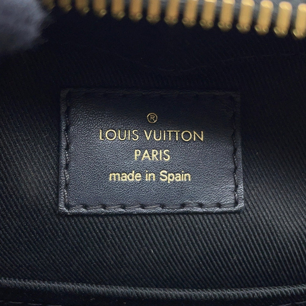 Louis Vuitton Black Monogram Noir Monogram Leather Shoulder Bag (Pre-Owned)