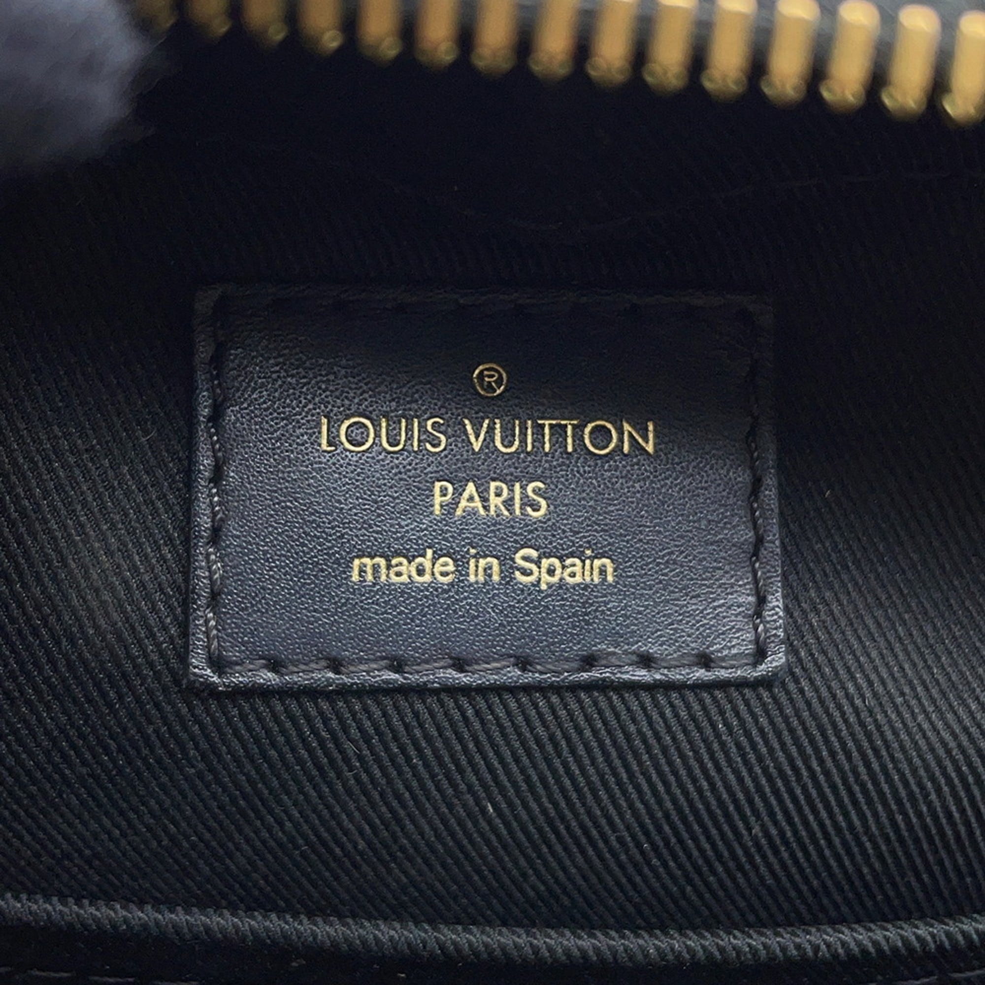 Louis Vuitton Black Monogram Noir Monogram Leather Shoulder Bag (Pre-Owned)