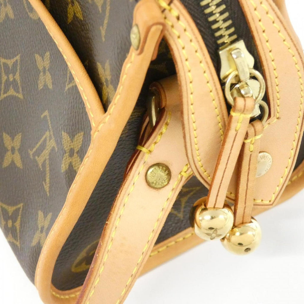 Louis Vuitton Marron Coated Canvas Shoulder Bag (Pre-Owned)