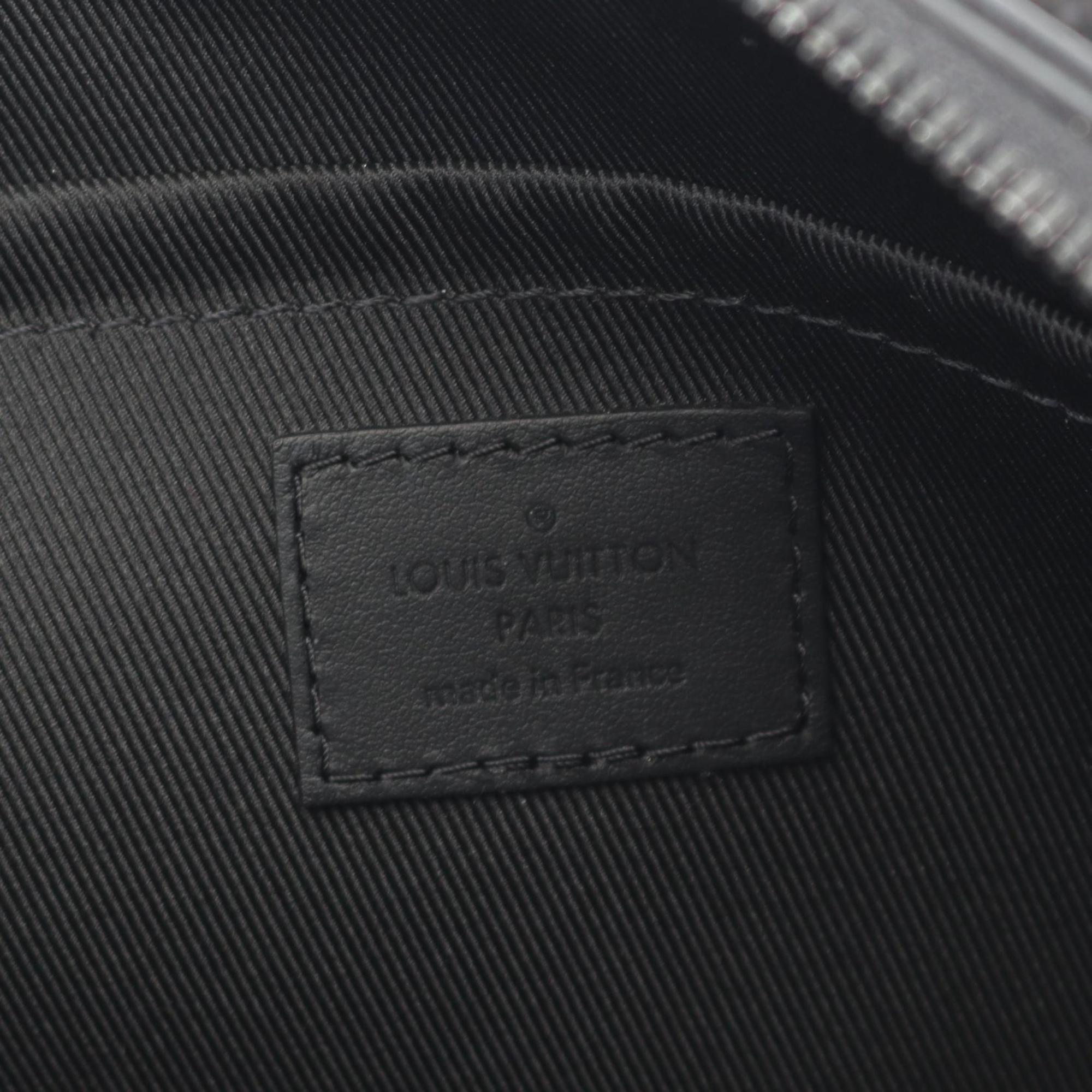 Louis Vuitton Black Noir Leather Shoulder Bag (Pre-Owned)
