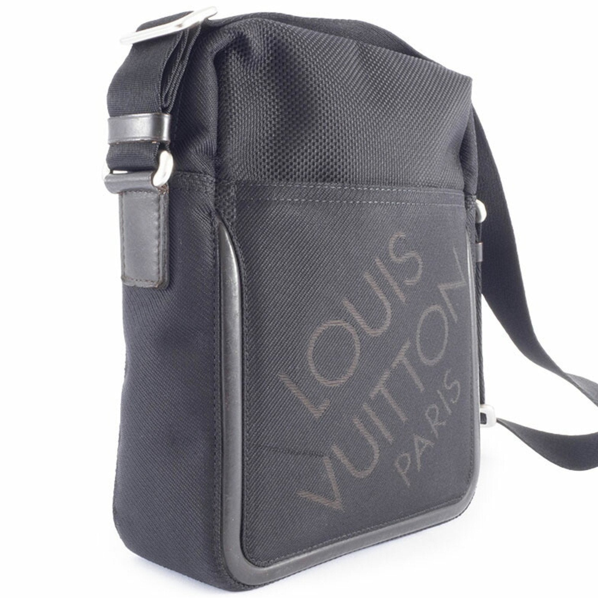 Louis Vuitton Black Noir Damier Geant Shoulder Bag (Pre-Owned)