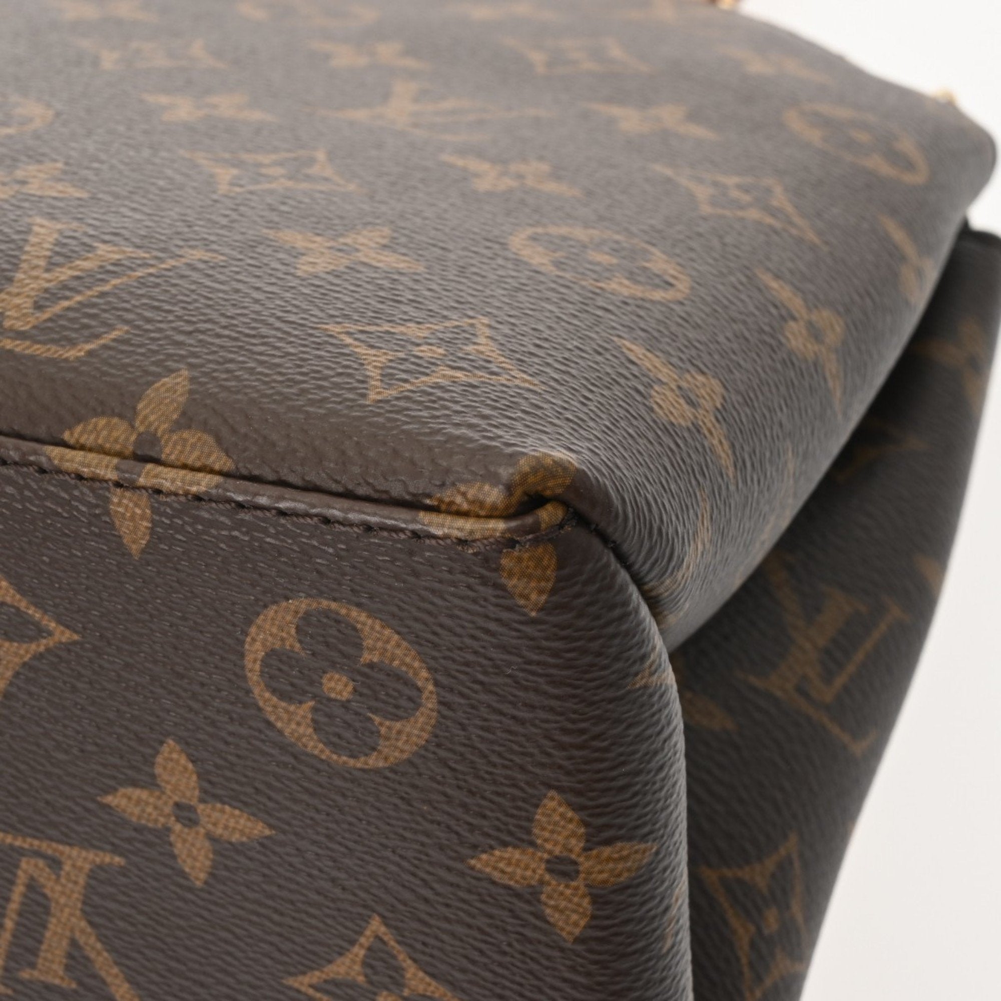 Louis Vuitton Brown Monogram Monogram Handbag (Pre-Owned)