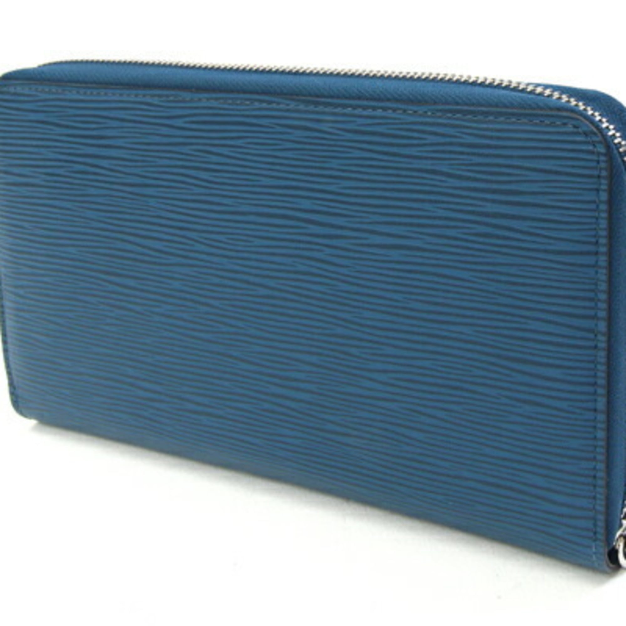 Louis Vuitton Bleu Celeste Epi Leather Middle Wallet (Bi-Fold) (Pre-Owned)