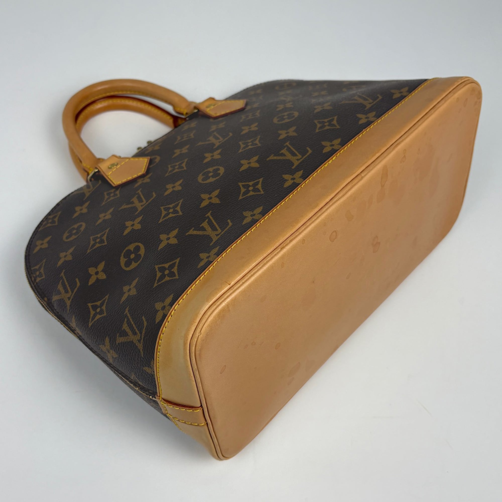 Louis Vuitton Brown Monogram Monogram Handbag (Pre-Owned)