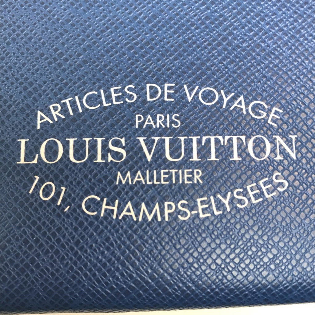 Louis Vuitton Blue Cobalt Taiga Leather Clutch Bag Pochette Pouch (Pre-Owned)