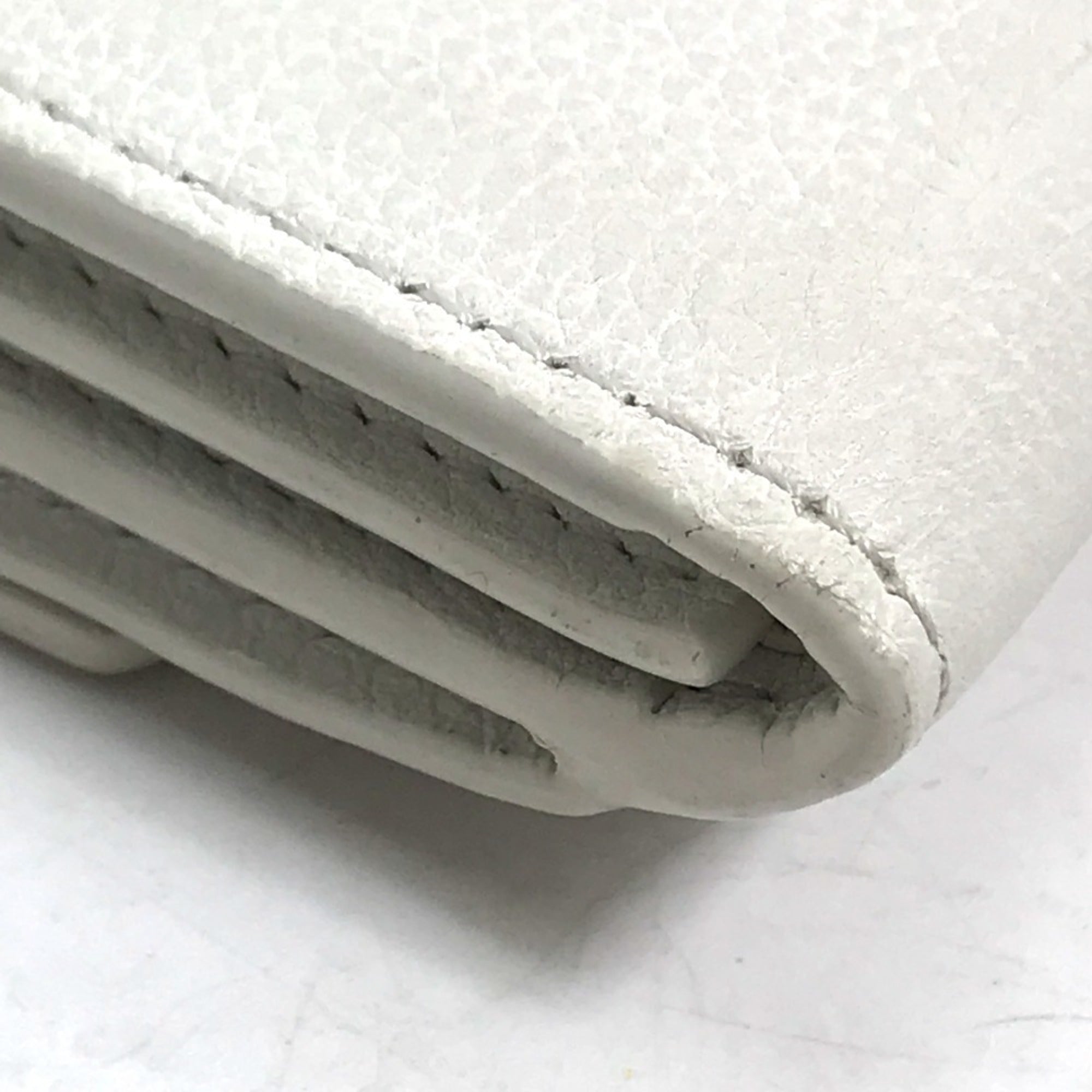 Louis Vuitton White Leather Wallet (Tri-Fold) (Pre-Owned)