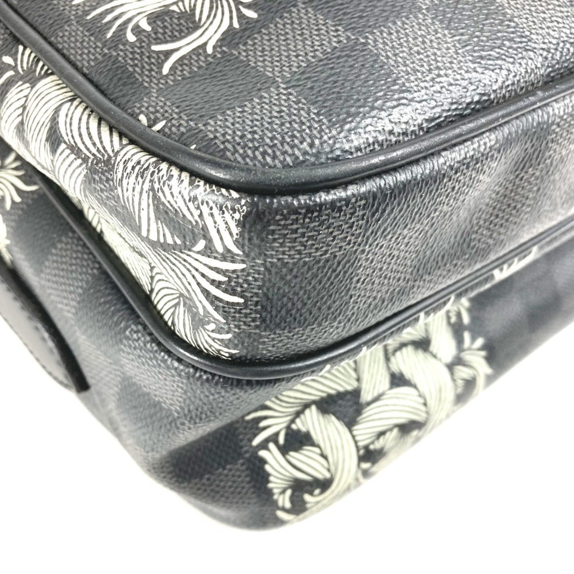 Louis Vuitton Black Damier Graphite Shoulder Bag (Pre-Owned)
