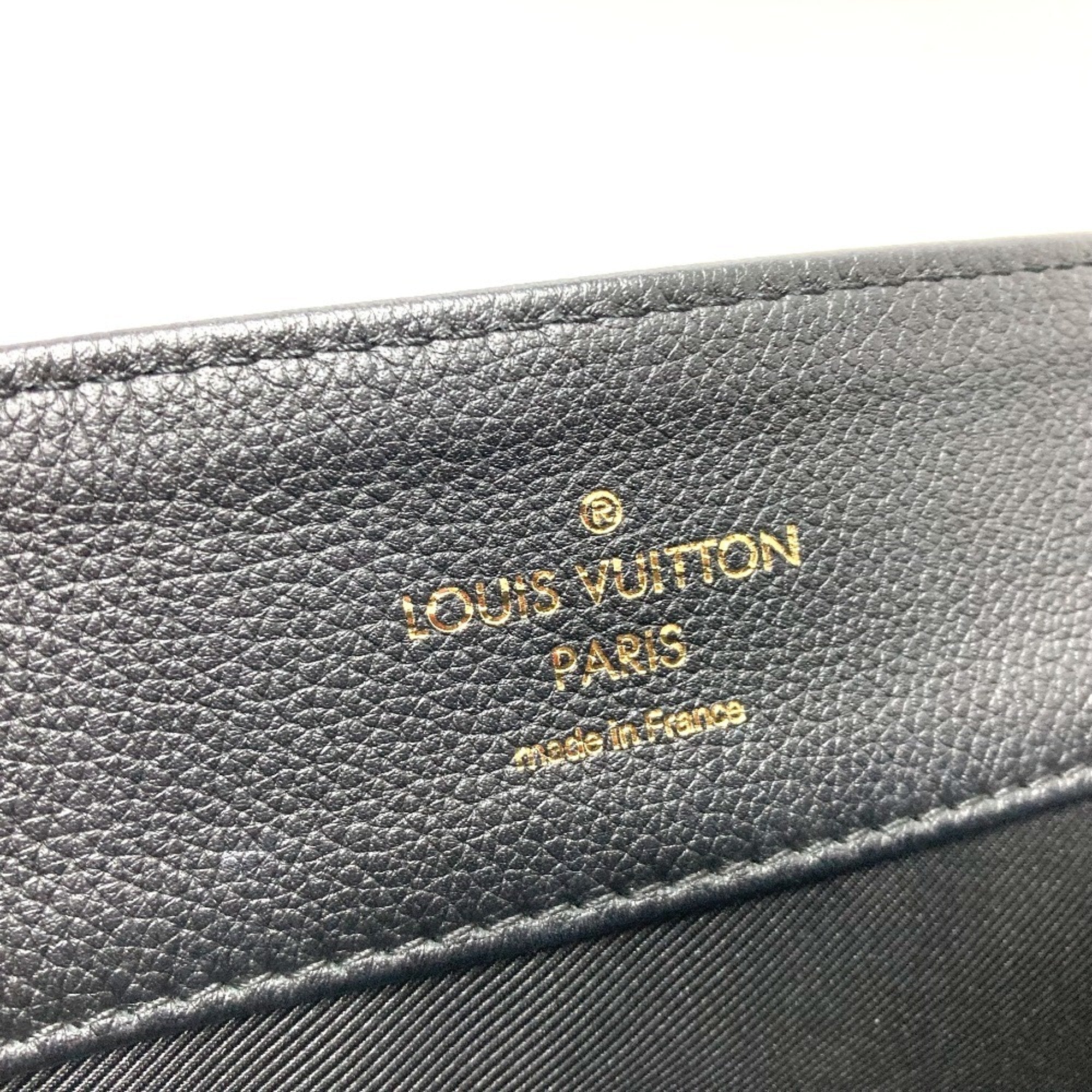 Louis Vuitton Black Leather Handbag Shoulder Bag (Pre-Owned)