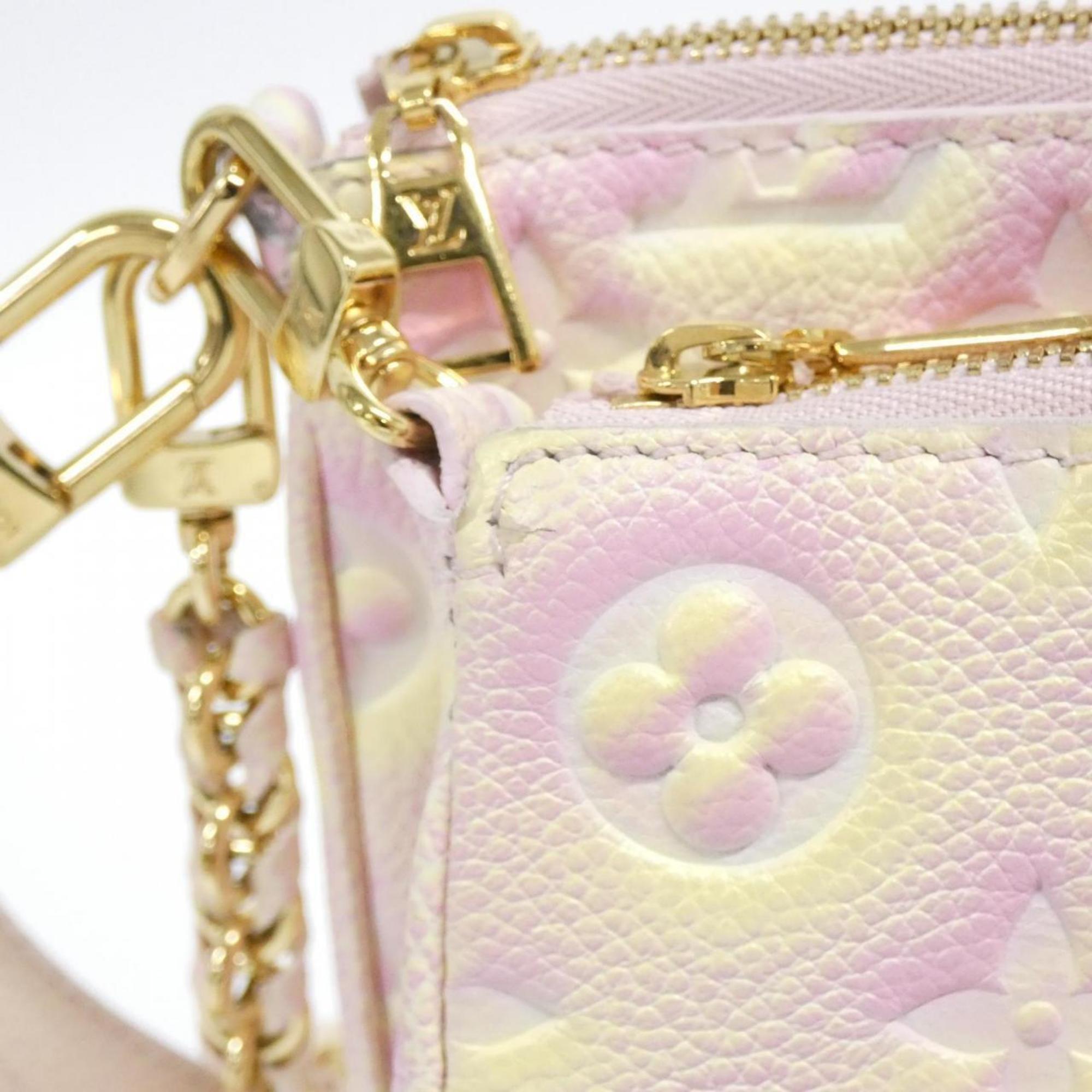 Louis Vuitton Light Pink Leather Pochette Shoulder Bag (Pre-Owned)