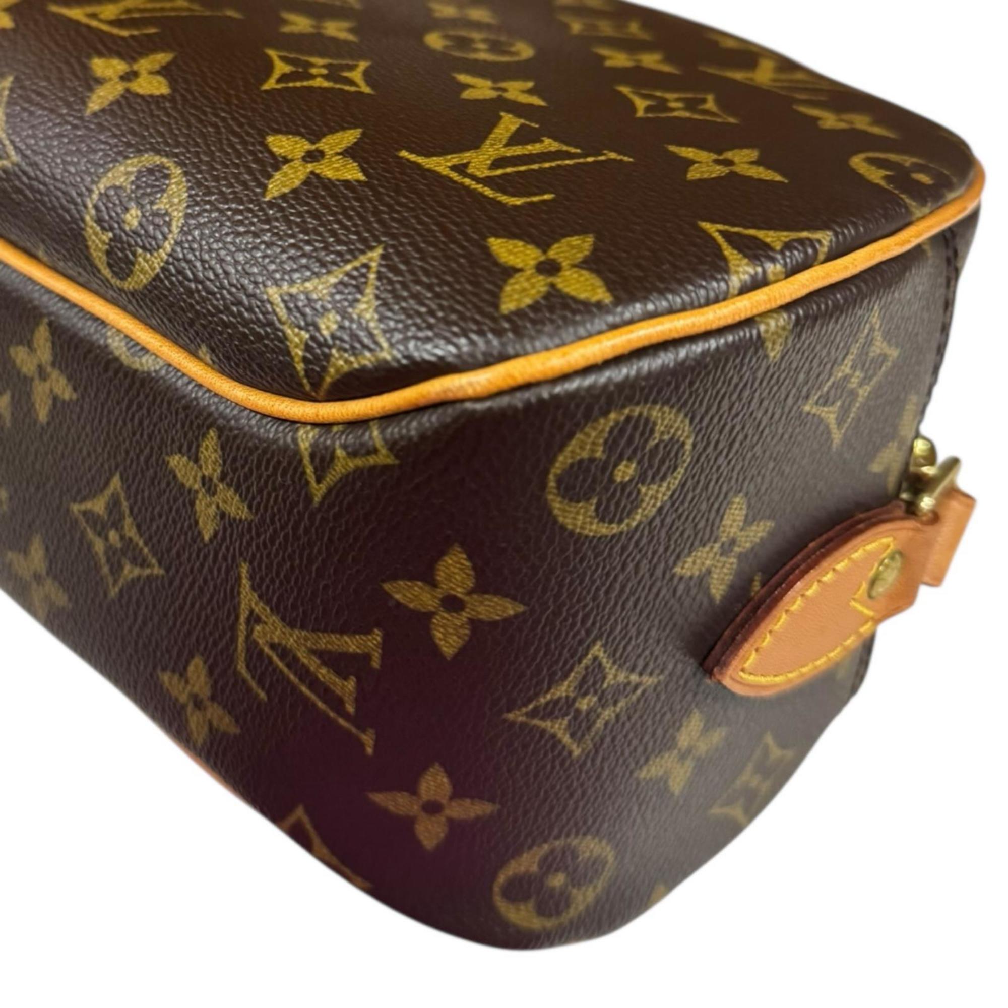Louis Vuitton Monogram Brown Monogram Monogram Shoulder Bag (Pre-Owned)