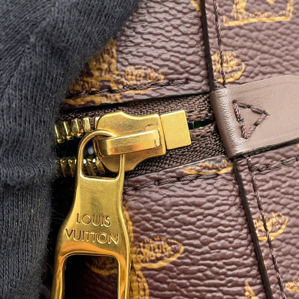 Louis Vuitton Green Monogram Handbag Shoulder Bag (Pre-Owned)