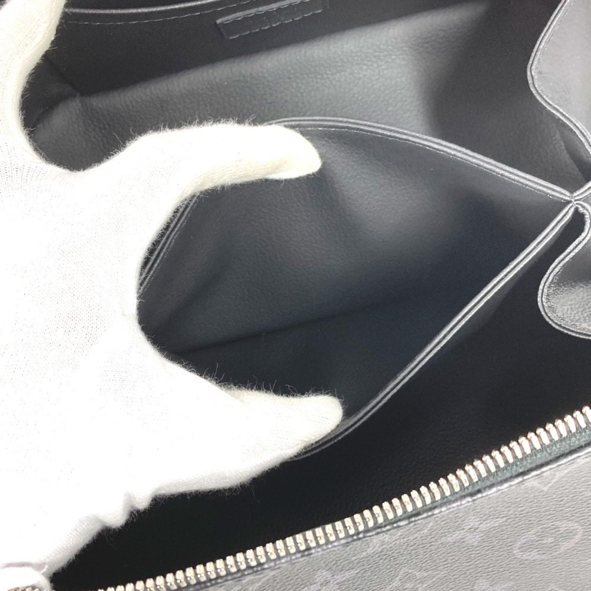 Louis Vuitton Black Monogram Monogram Eclipse Monogram Eclipse Clutch Bag Handbag Pouch (Pre-Owned)