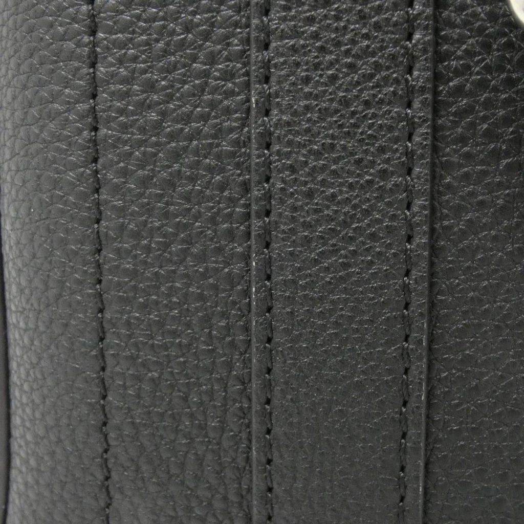 Louis Vuitton Black Leather Shoulder Bag (Pre-Owned)